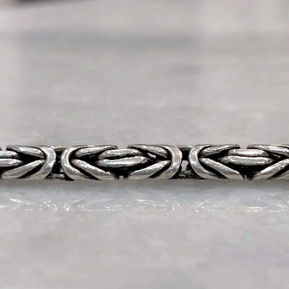 Sterling Silver Thick Solid Borobudur Link Toggle Clasp Bracelet